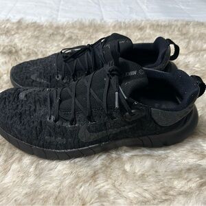 Nike Free Run 5.0 running shoes